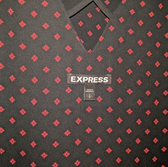 Express Shell Tank Red Print on Black Size S - Picture 5 of 7